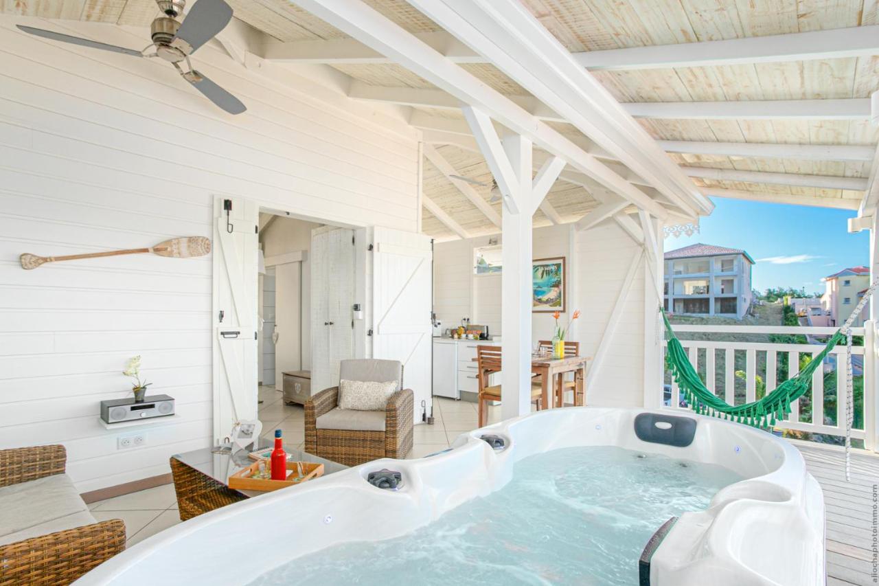 Bungalow Vanille Pacane - Vue Mer Avec Spa Prive Les Trois-Ilets Exterior photo